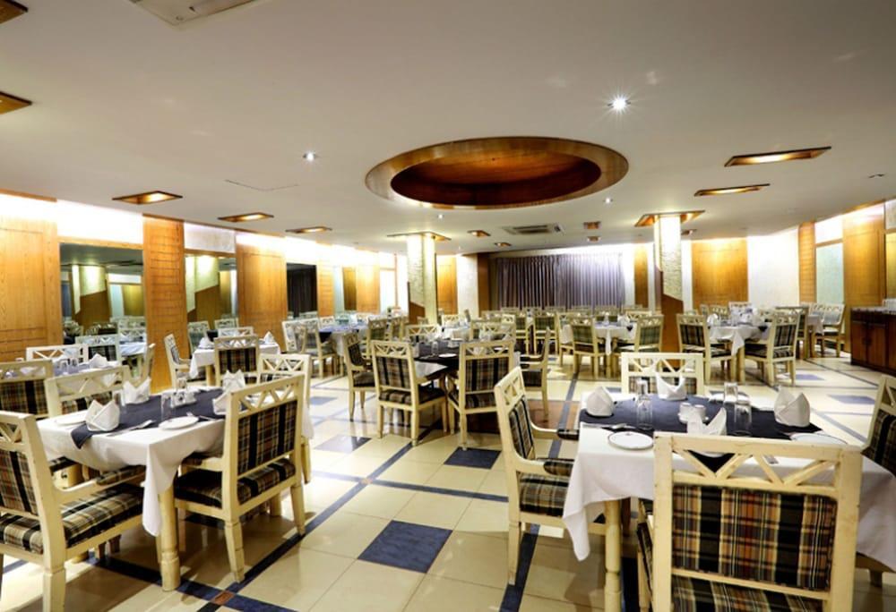 קוקס בזאר Uni Resort מראה חיצוני תמונה